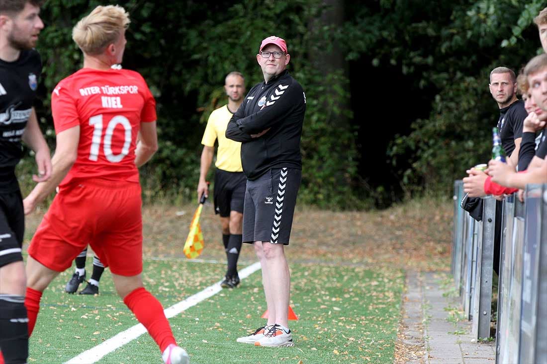 Heiligenstedten überrascht bei Rot-Schwarz Kiel mit einem 2:1