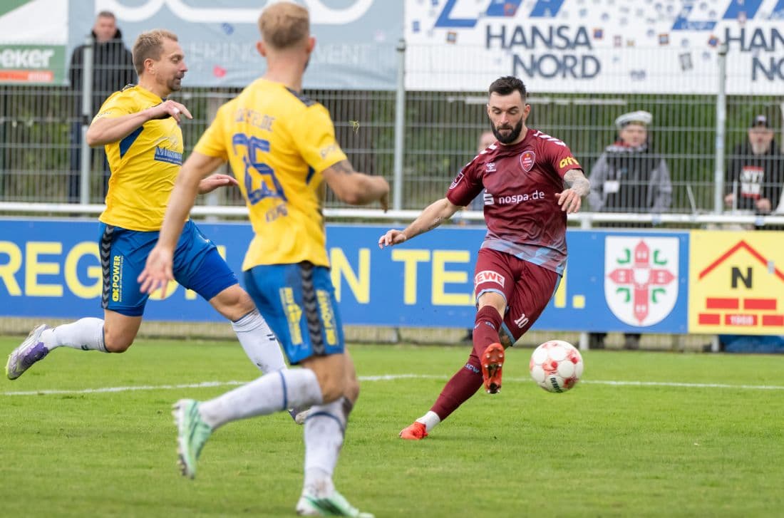 Weiche Flensburg schickt Drochtersen/Assel mit 3:0 nach Hause