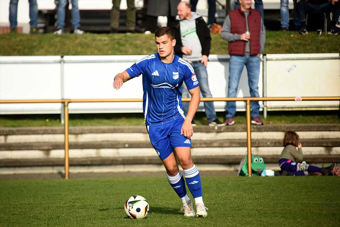 TUS Rotenhof steht im Kreispokal-Halbfinale nach 4:1 in Jevenstedt