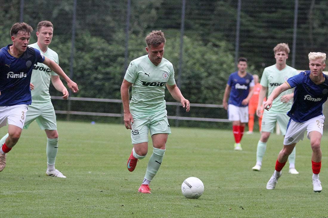 Til Küffner und Tim Möller wechseln vom PSV Neumünster zum USC Paloma