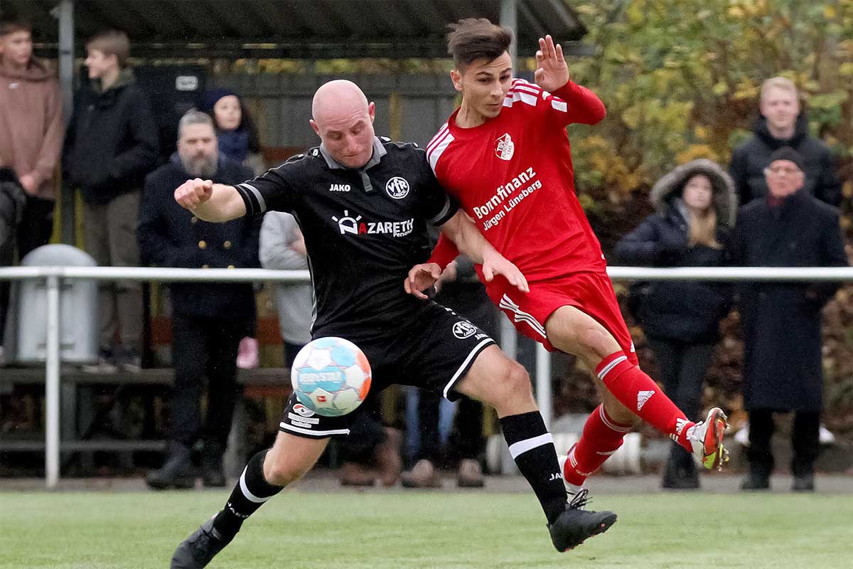 Schwieriger Einstand wird für Laboes Coach Matthias Schnoor beim 0:8 zum Unglückstag
