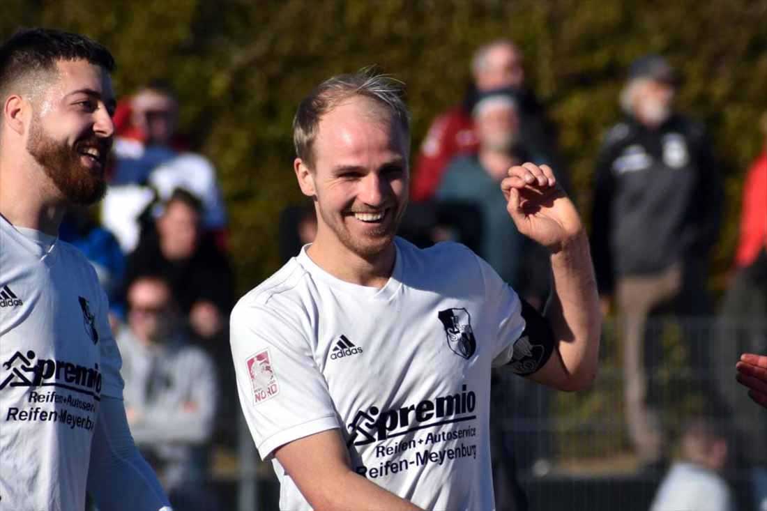 Steffen Neelsen von Altona 93 zurück zum Heider SV!