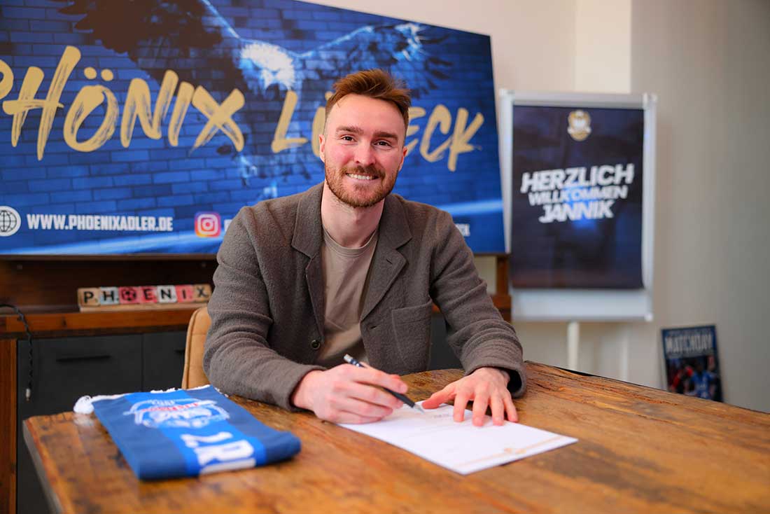 Erfolgreicher Deadline-Day bei den Adlern: Torhüter und Stürmer kommen!