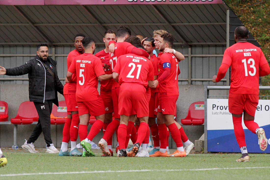 Münzwurf zwischen Inter Türkspor Kiel und Heide endet 2:2