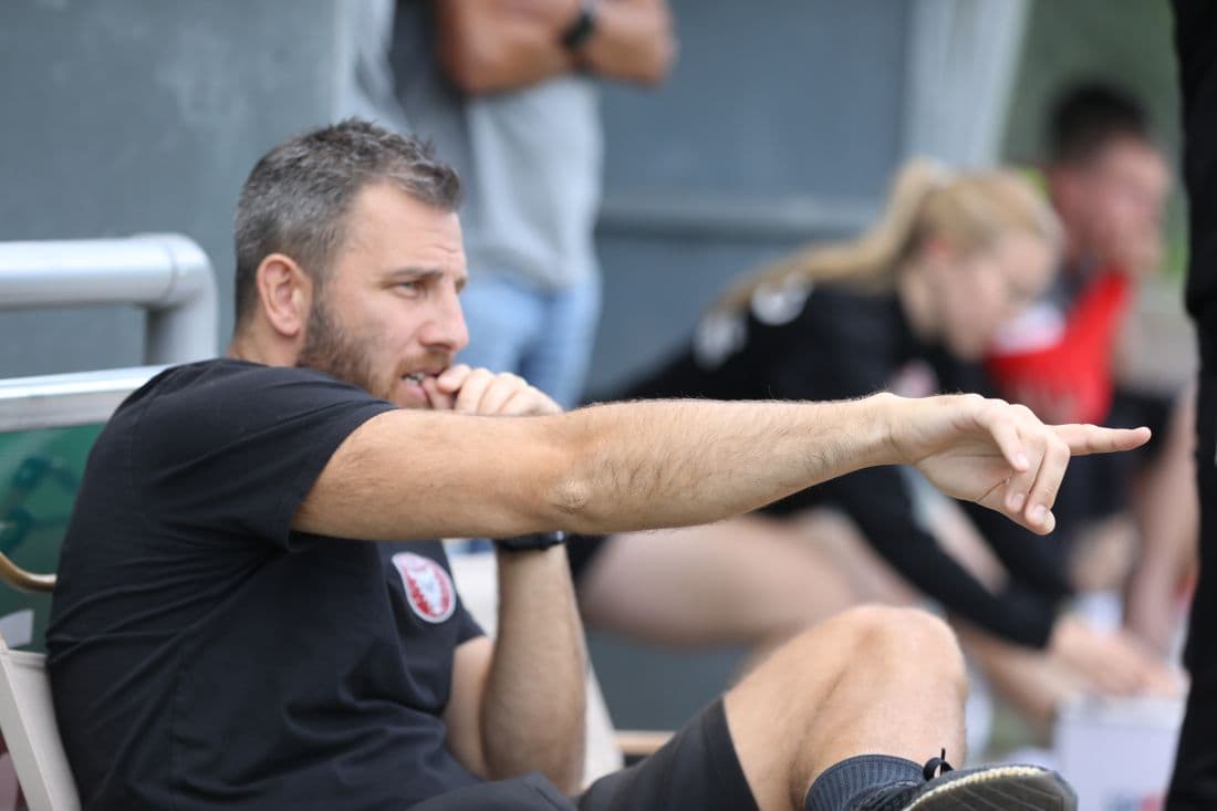 VfR gegen Kilia: Trainer-Stimme und Spieler-Fokus vor dem Spitzenspiel