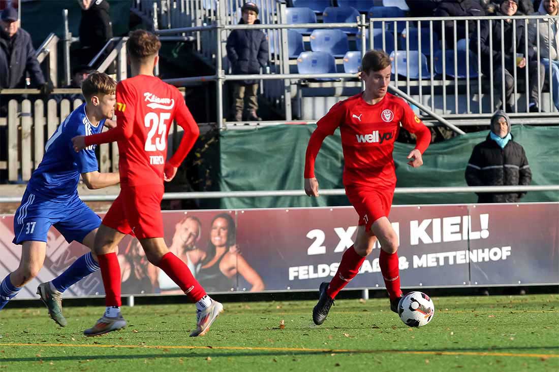 Gala von Kilias Yannik Jakubowski gegen Eckernförder SV: 5 Tore beim 8:1
