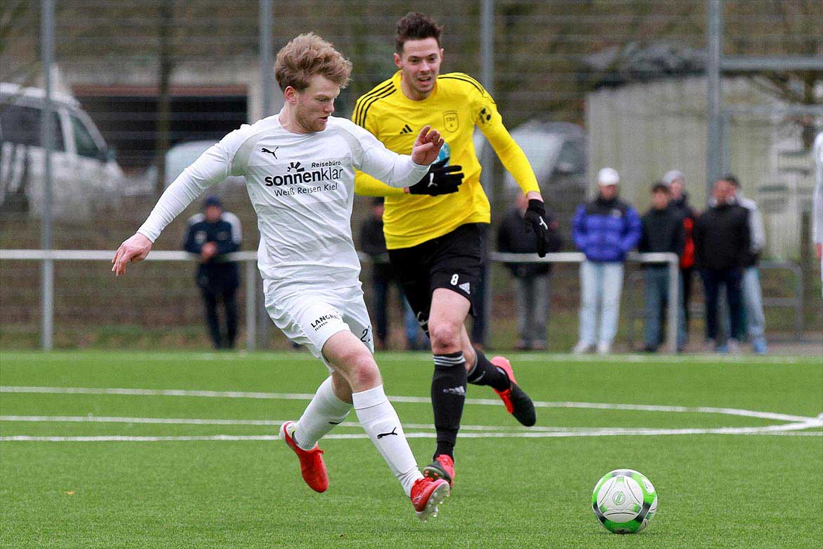 3 Tore: Rune Möller blüht gegen Tungendorf im Abstiegsduell auf