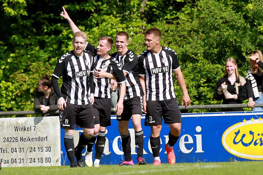 Yannick Meenken und Mika Detlaff schicken Heikendorf in die Relegation