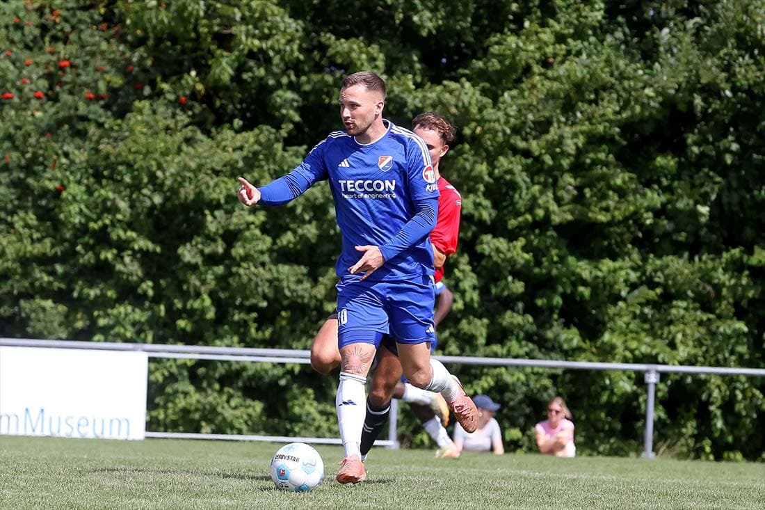 Klare Sache für Oberliga-Absteiger Eidertal Molfsee in Dörpum
