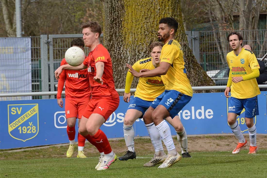 Tofe auch im Spitzenspiel gegen Meister Kilia siegreich – Eigentor entscheidet