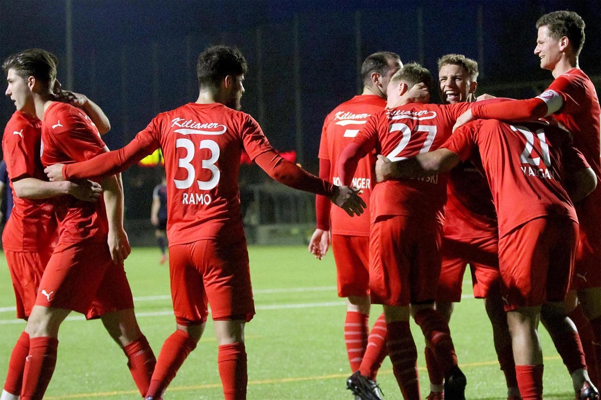 Kann Kilia Kiel am Sonntag Meisterschaftssekt in der Landesliga Mitte köpfen?