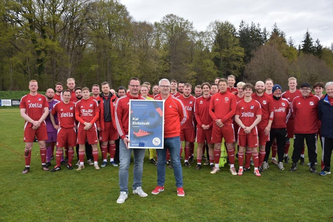 Kai Eichstedt vom TuS Bargstedt mit DFB-Ehrenamtspreis ausgezeichnet