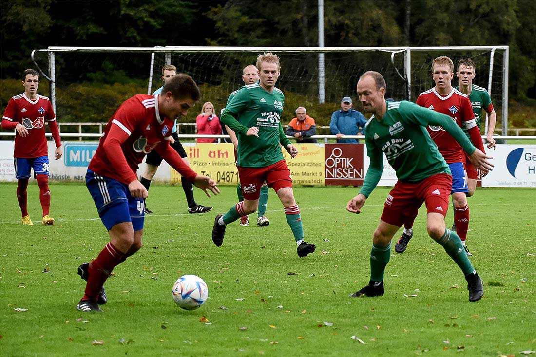 Verfolgerduell in Hohenwestedt endet Remis – Trainer Barth ohne Gegentor