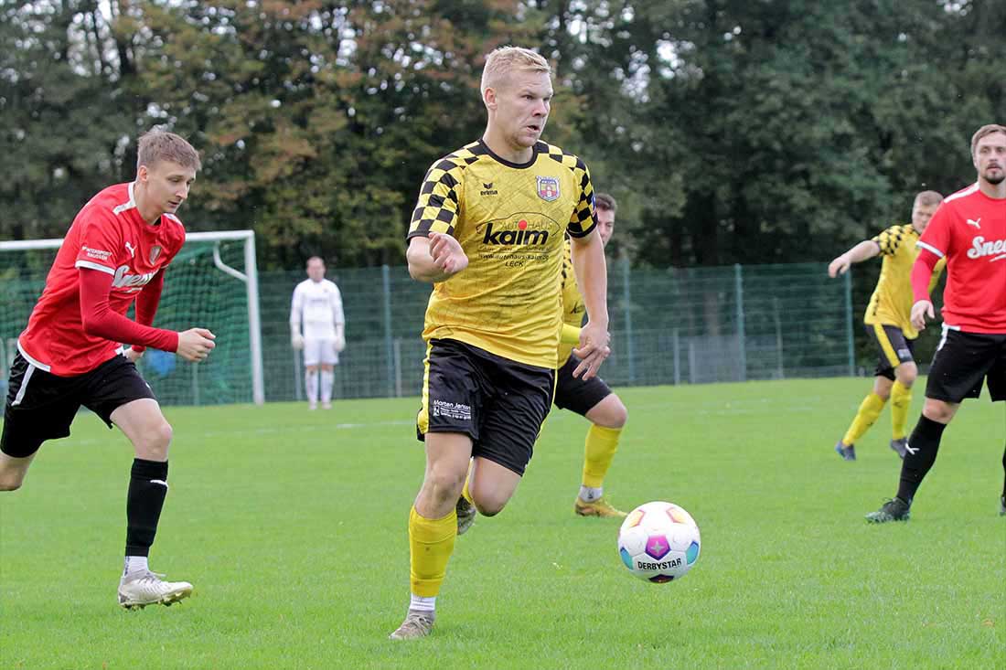 Uwe Petersen und Frisia-Team zünden 7:2-Feuerwerk gegen Klausdorf
