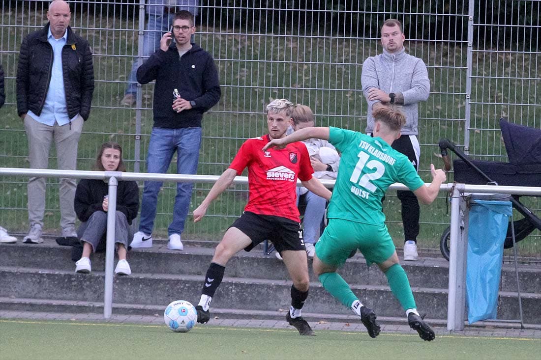 Niclas Krause erlöst den TSV Kropp beim 1:0 gegen Jevenstedt