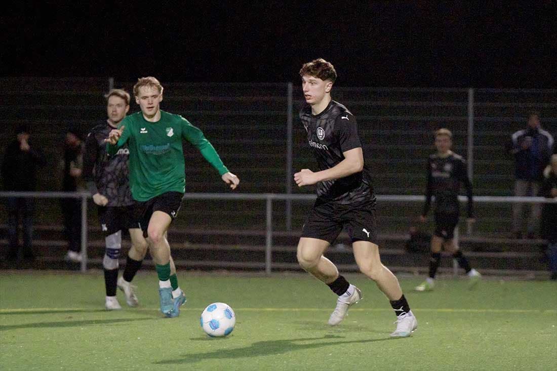 TSV Klausdorf mit Six-Pack gegen Hattstedt in Richtung oberes Drittel