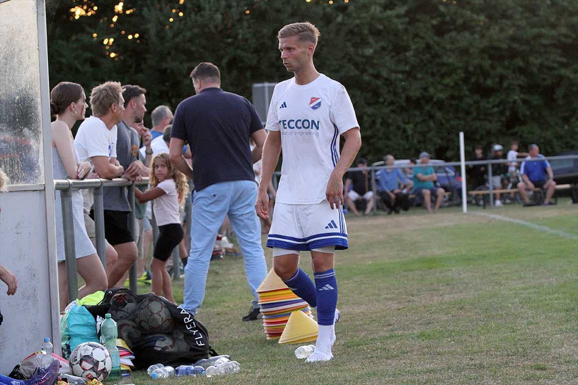Eidertal Molfsee II verteidigt 2:1 in Unterzahl gegen Preetzer TSV