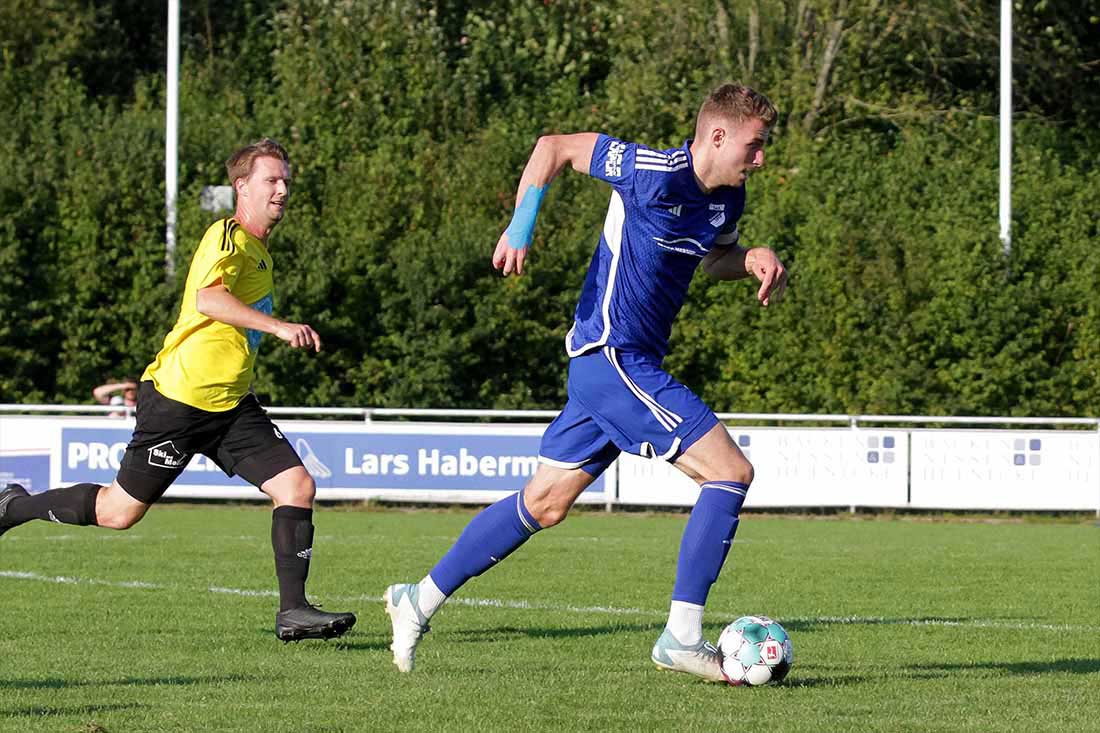 6:2 nach 0:2 – 3 Tore von Felix Knuth helfen Rotenhof gegen Husum