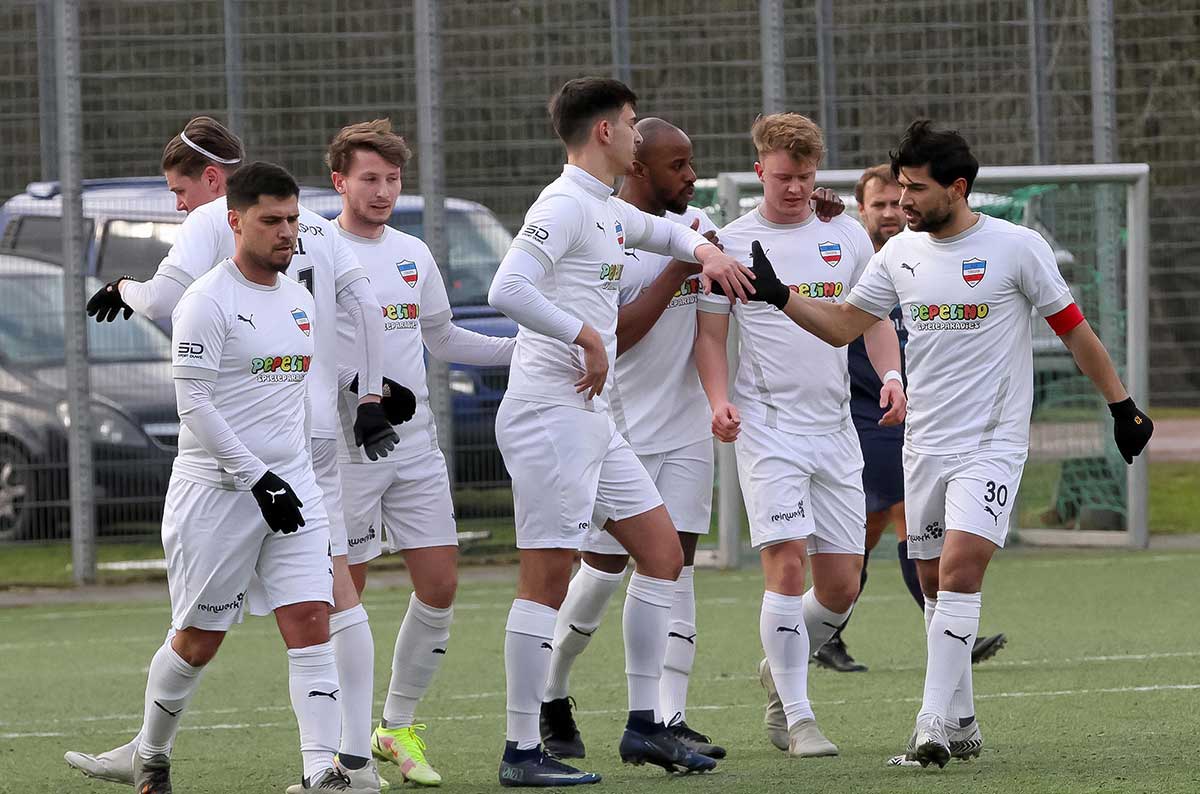 Die Mannschaft ist der Star – Onur Cokgez eint Inter Türkspor Kiel