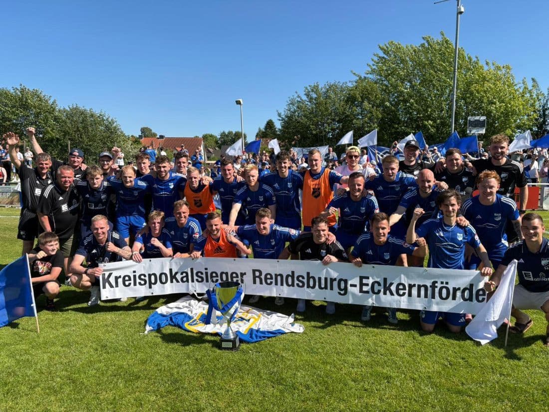 Geburtstagskind Cedric Nielsen schießt den TuS Rotenhof zum Kreispokalsieg