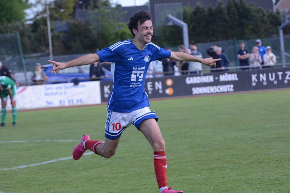 Lasse-Böttcher-Show bei Nortorfer 5:0 gegen Todenbüttel