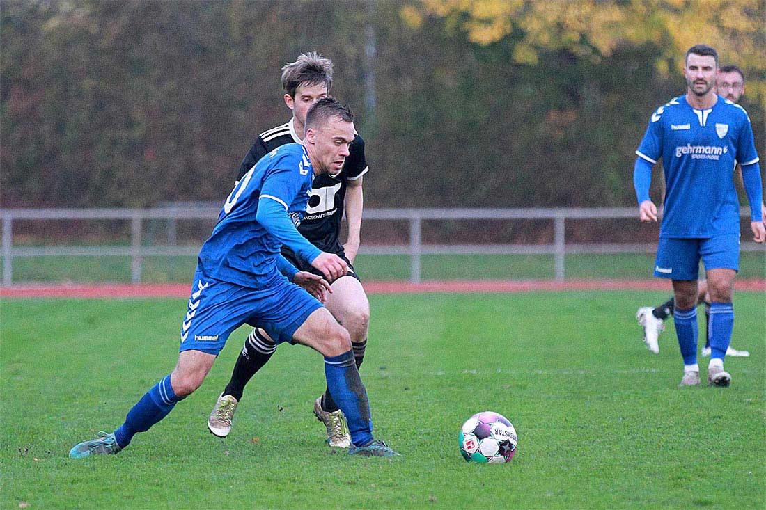 TSV Plön schlägt in der Nachspielzeit doppelt gegen VfB Kiel zu