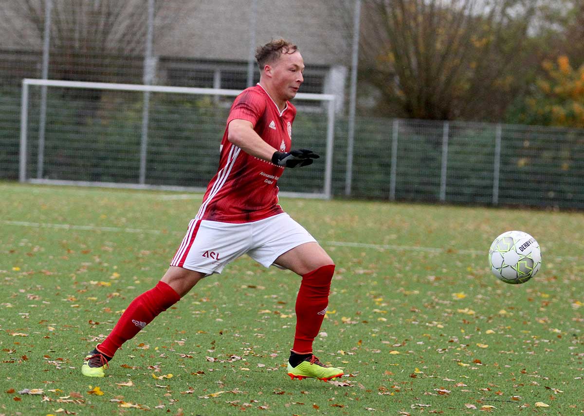 Tor von Niklas Wolf kann Fluch nicht aufhalten