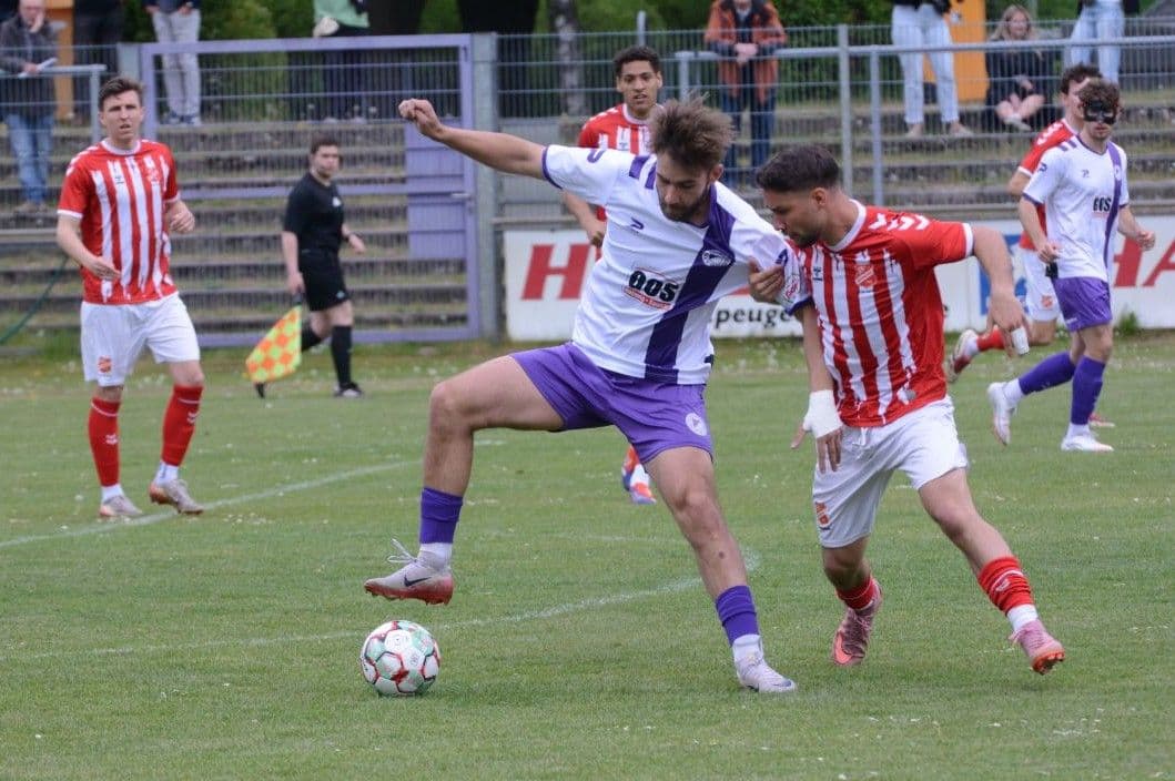 Zwischen Freibier und Personalsorgen: Rasensport unterliegt 1:2 in Satrup