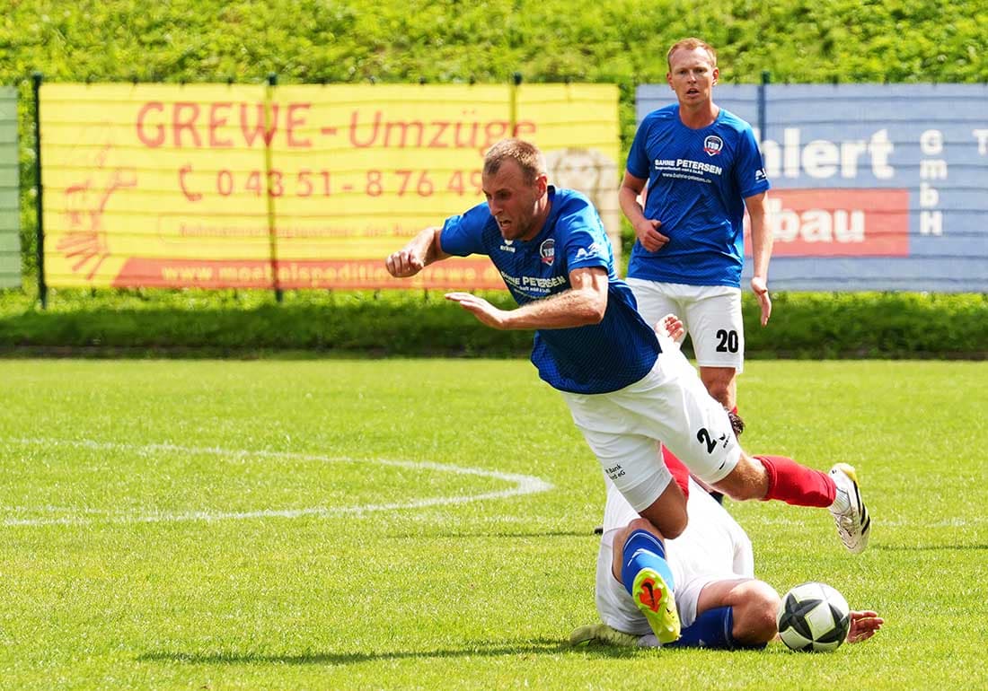 Traumhaftes Comeback: TSB Flensburg deklassiert Oldenburger SV zum Auftakt mit 7:1