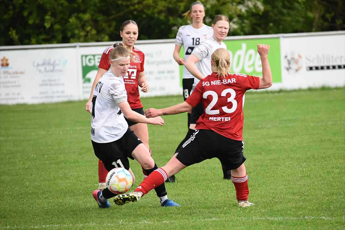 Kieler MTV: gelungene Generalprobe mit 5 Toren von Hannah Östermann