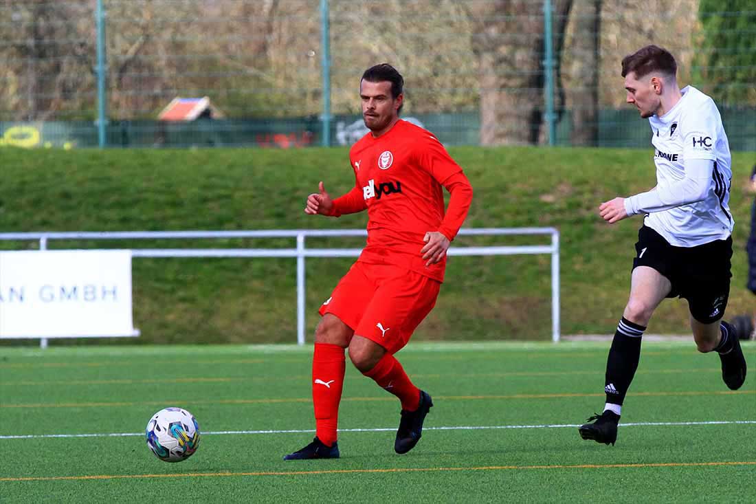 VfR Neumünster kommt in Fahrt: 6:1 beim FC Ahrensburg