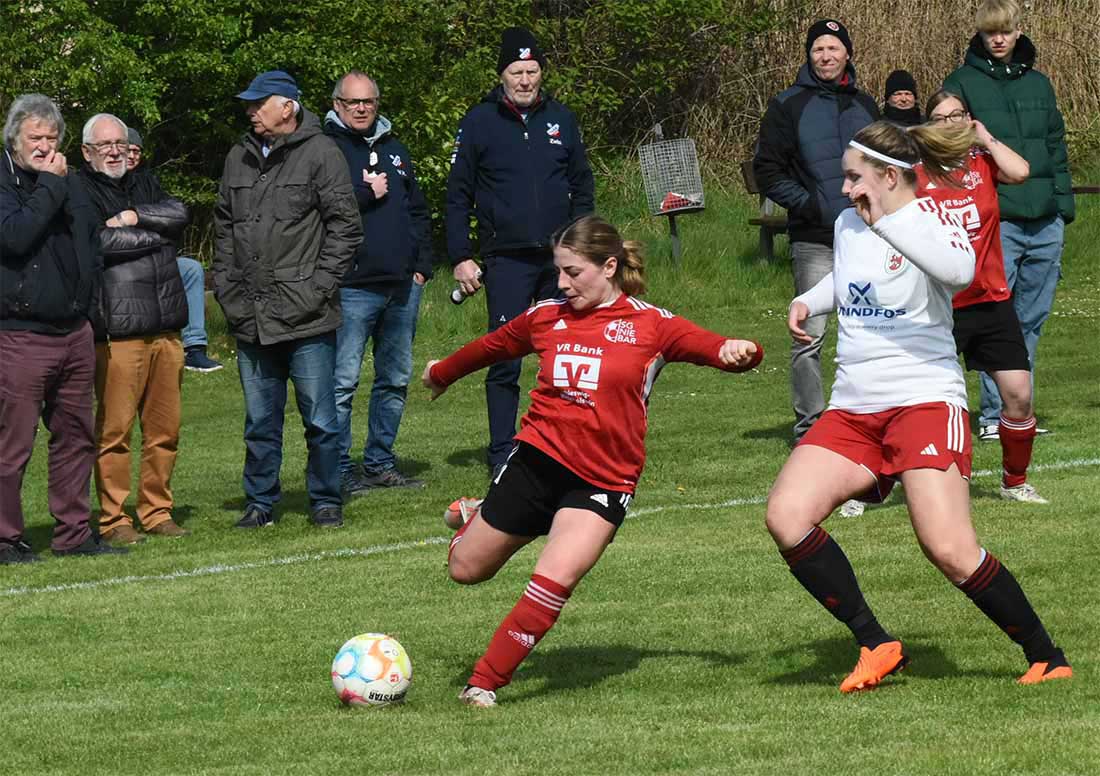 Femke Lotta Harms schnürt Viererpack für die SG NieBar