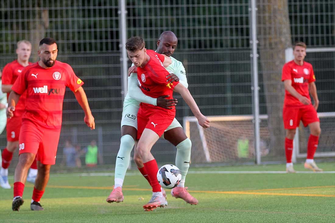 PSV Neumünster empfängt Meister FC Kilia Kiel