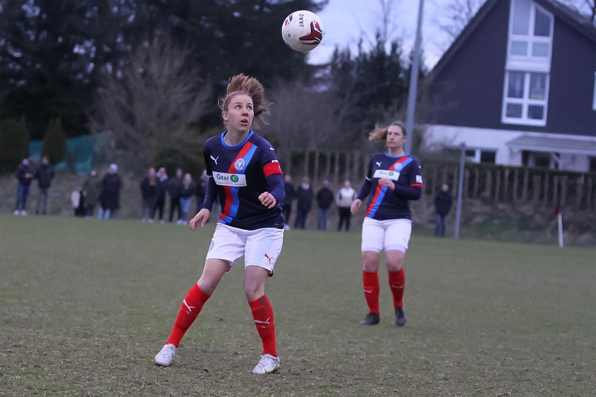 Holstein Women teures 4:1-Ticket ins Finale – Samanta Carone trifft zweimal vom Punkt