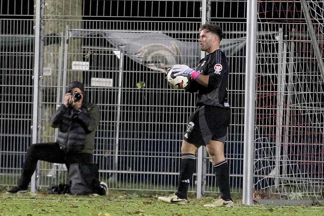 Rotenhof siegt 2:0 im Aufsteigerduell gegen Eutin 08 – Sörensen hält Elfer