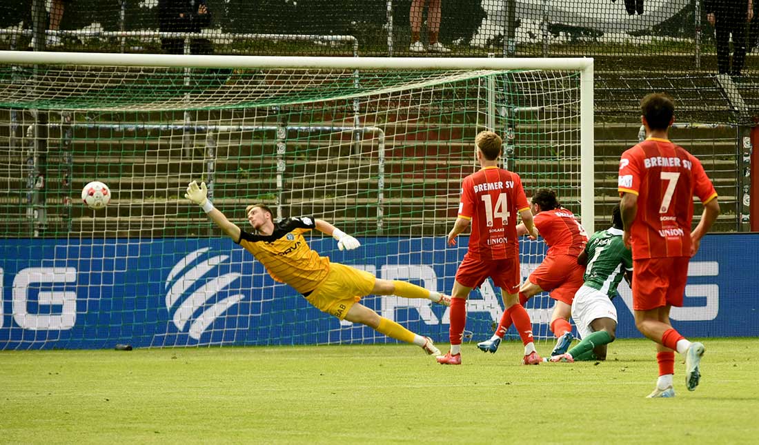 Gelungener Saisonauftakt: VfB Lübeck startet mit 2:0-Heimsieg gegen den Bremer SV