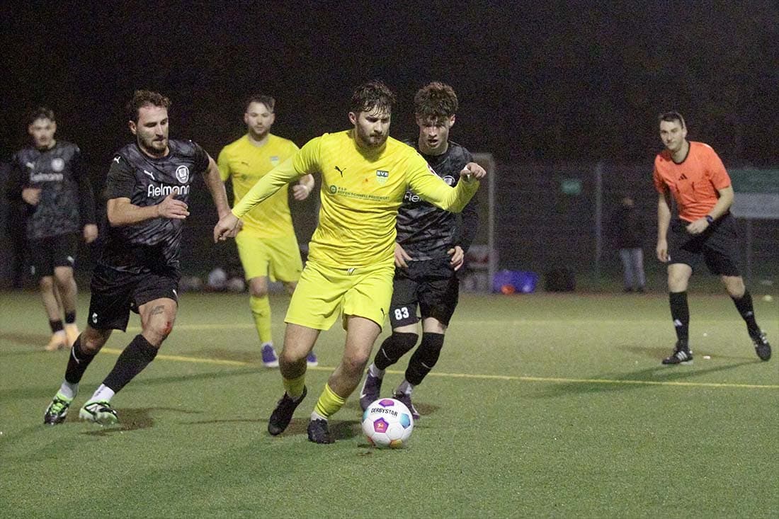 Klausdorf gewinnt Kieler Ostufer-Derby – 5:2-Weitschuss-Festival gegen SVE Comet
