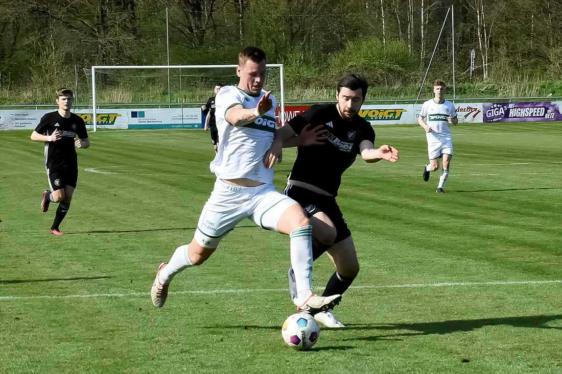 PSV mit 1. Heimniederlage: Aufsteiger Reinfeld überrascht in Neumünster