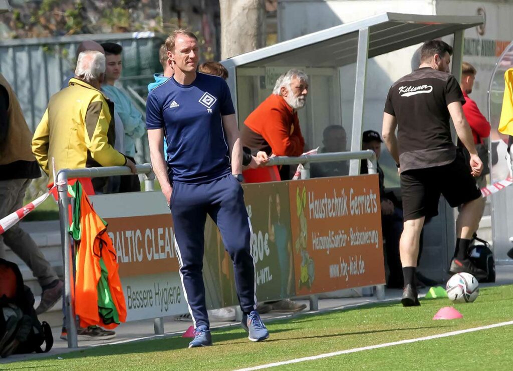 Maik Gabriel (Cheftrainer Osterrönfelder TSV) darf mit seiner Elf mit Ruhe den Rest der Saison genießen. © Ismail Yesilyurt
