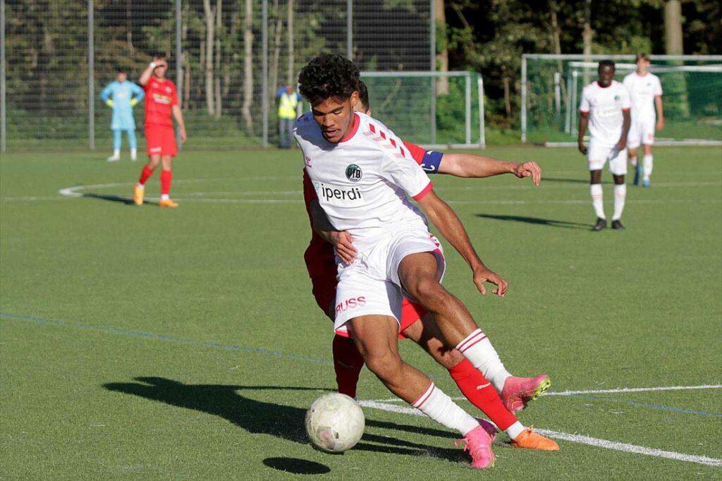 Emilio Krück (VfB Lübeck II) kam in der zweiten Halbzeit. © 2023 Ismail Yesilyurt