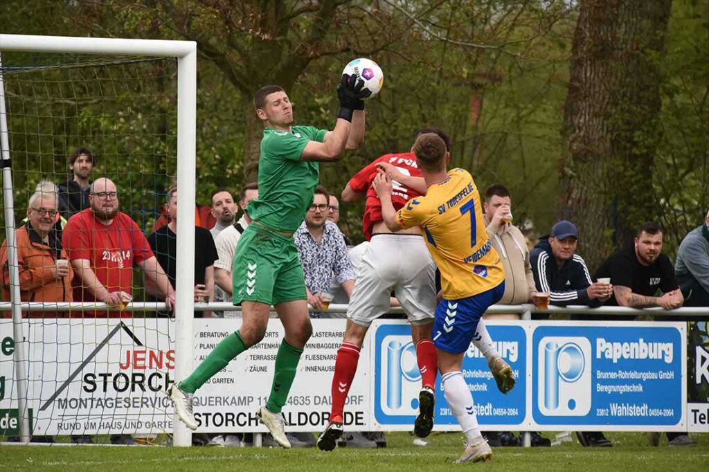 Keeper Marcel Gevert (SV Eichede). © 2024 Olaf Wegerich