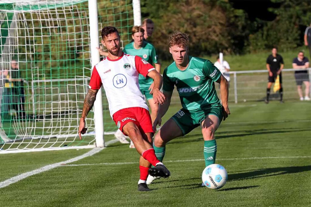 Manuel Farrona Pulido (li., VfB Lübeck) bereitete die Führung ganz stark vor. © 2024 Ismail Yesilyurt