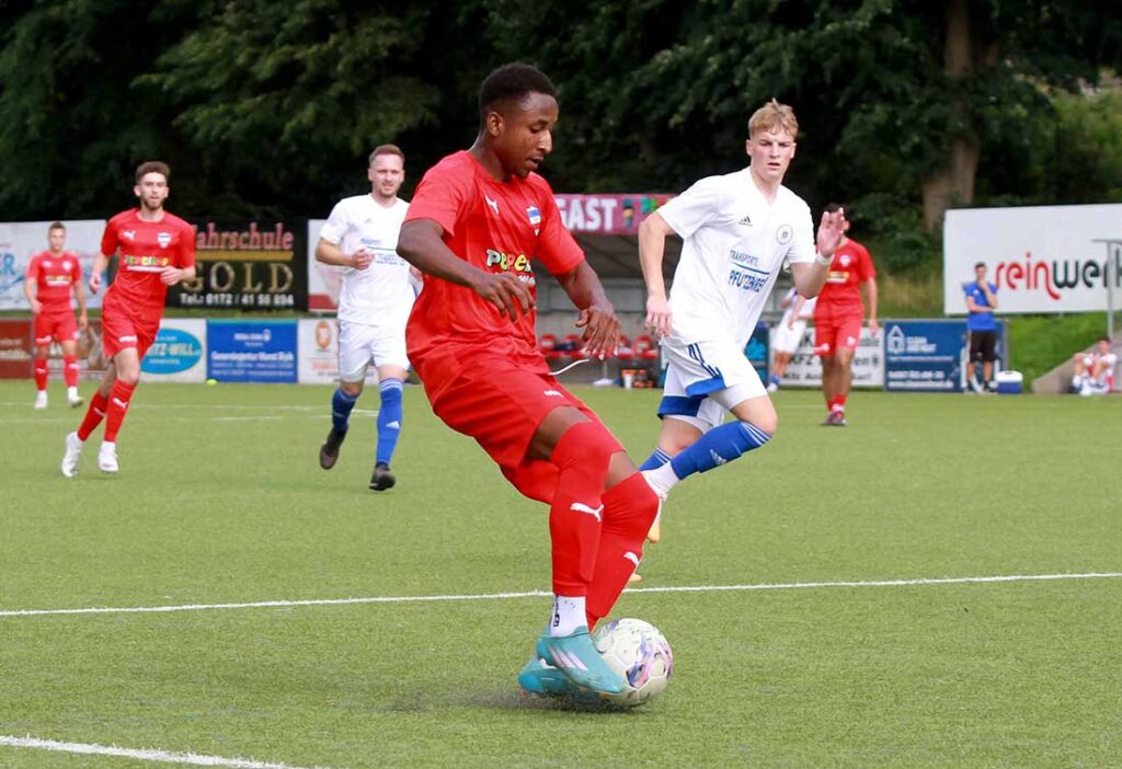 Mohammed Mahmud, hier für Inter Türkspor Kiel aktiv, verstärkt den TSV Klausdorf. © 2023 Ismail Yesilyurt