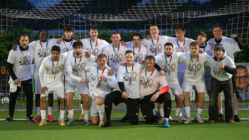 Meister der Verbandsliga Nord - die U23 des Heider SV. © 2025 Volker Schlichting