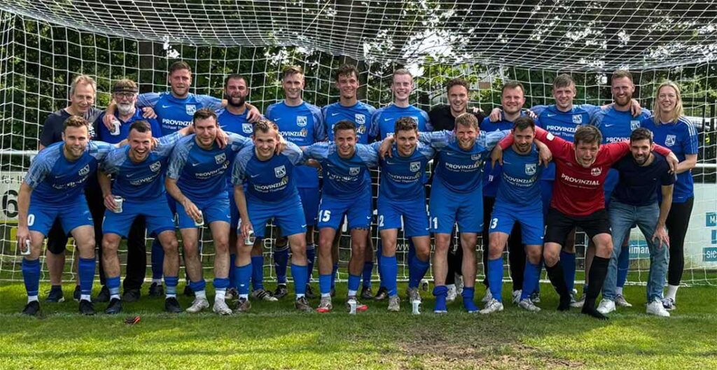 Der SV Dörpum hat sich unter Neutrainer Thies Borchardt zu einer Top-Mannschaft in der Landesliga entwickelt. © 2025 SV Dörpum