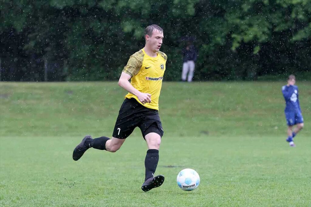 Kann Kapitän Bennet von Roennen das WSV-Schiff in die Landesliga führen. © 2025 Ismail Yesilyurt