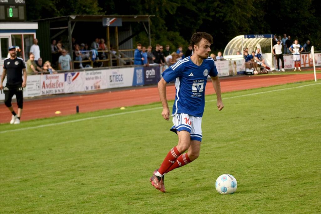 Lasse Böttcher gelang der Treffer zum 1:1-Ausgleich. © 2025 Olaf Wegerich
