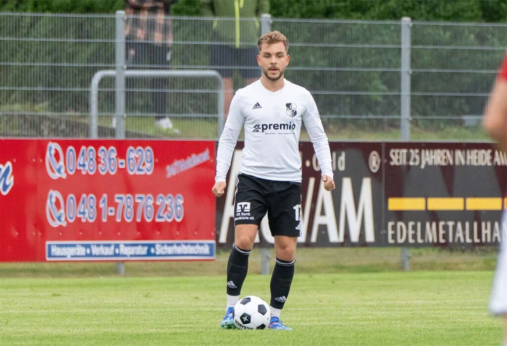 Lennart Busch (Heider SV). © 2025 Volker Schlichting