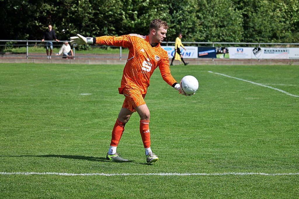 Paul Dobelstein (Merkur Hademarschen). © 2025 Tina Grage/instagram: tinagrafiert