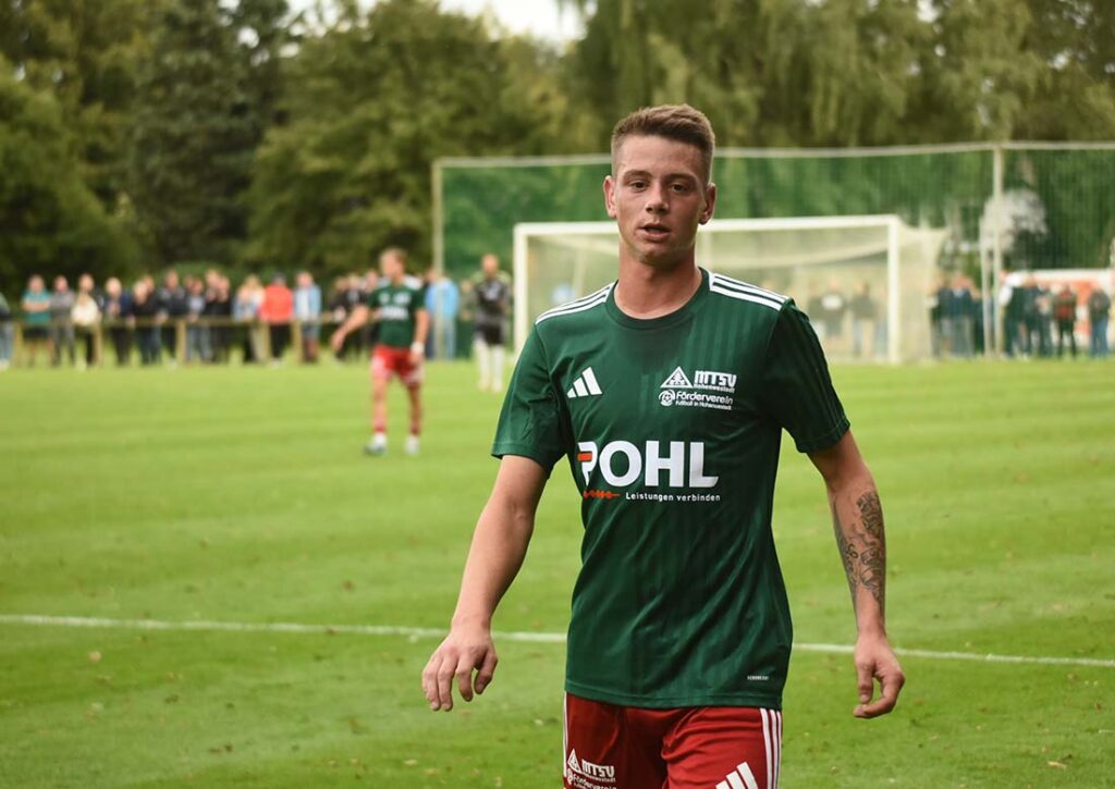 Kann Killian Pingel (MTSV Hohenwestedtam Freitag seine Schnelligkeit ausspielen. © 2025 Olaf Wegerich